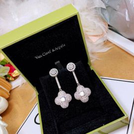 Picture of Van Cleef Arpels Earring _SKUVanCleef&Arpelsearring02cly3916321